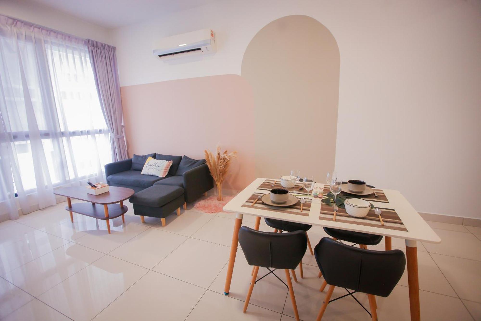 Econest Apartment By The One - Educity Nusajaya Nusajaya  Zewnętrze zdjęcie